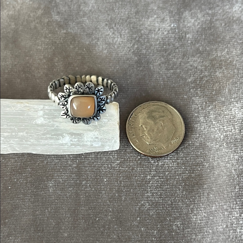 Sundance Blossoming Ring NWT - Picture 3 of 3